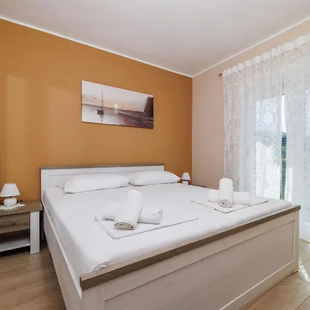 San - Crikvenica Драмаль